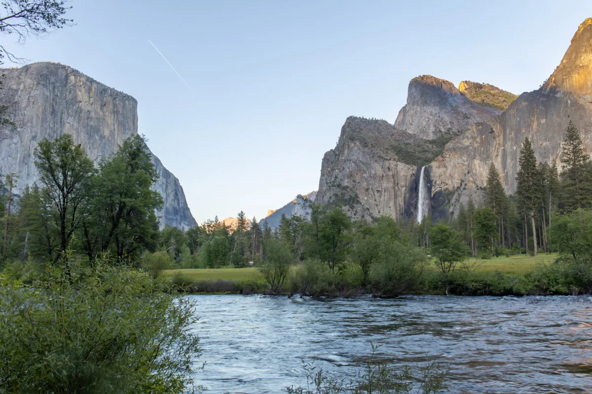 YOSEMITE TRAVEL GUIDE FOR FIRST TIMERS ESSENTIAL TIPS AND HIGHLIGHTS